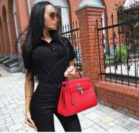 Atakum'da Egzotik Güzellik Bayan Arkadaş