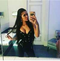 Büyüleyici ve Zarif Türbanlı Escort Bayan Hizmetleri