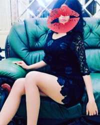 Genç Escortlar Bölgesinde Bulunan, Her Yönüyle Mükemmelliği Yansıtan, Kendine Güvenen Bir Bayan