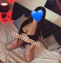 Genç Escortlar: Unutulmaz Bir Macera için Hazır Ve Bekliyor!