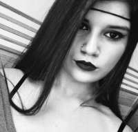 Genç ve Baş Döndürücü Escort - Genç Escortlar'da Herkesi Büyüleyin