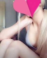 Mükemmellikten Bir Tık Ötede, Gerçek Escort