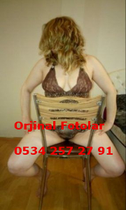 Türbanlı Escort Bayan: Güzelliği ve Zarafeti ile Göz Kamaştırıyor!