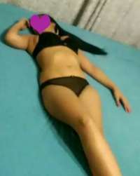 Türbanlı Escort Bayan Naz Elit Hizmet Sunar