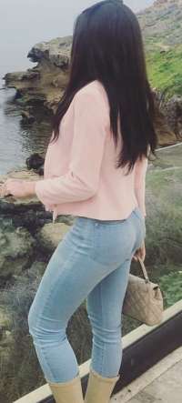 Türk Escort: Asil ve Ateşli Buse ile Kendinizi Kral Gibi Hissedin