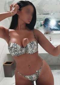Türk Escort Şule: Karşı Konulmaz Cazibe ve Eşsiz Deneyimler