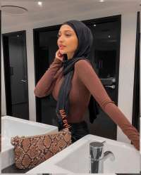 Tutkulu ve Göz Alıcı Genç Escortlar: Unutulmaz Saatler İçin Hazır