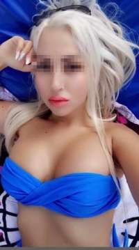 Zarif ve Geleneksel Türbanlı Escort Bayan Sizinle